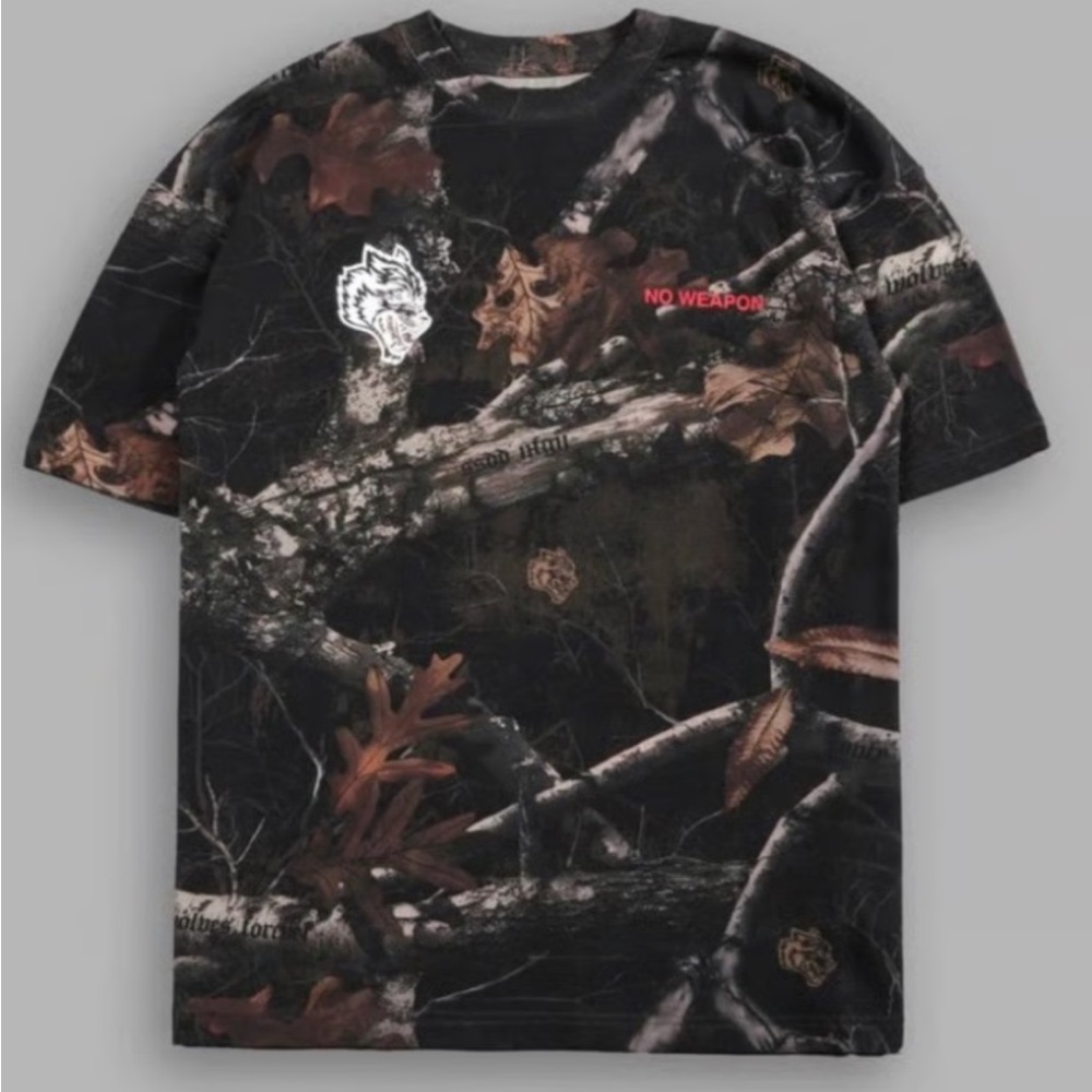 Premium darc sport, wolves, no weapon oversized unisex woodland T-shirt